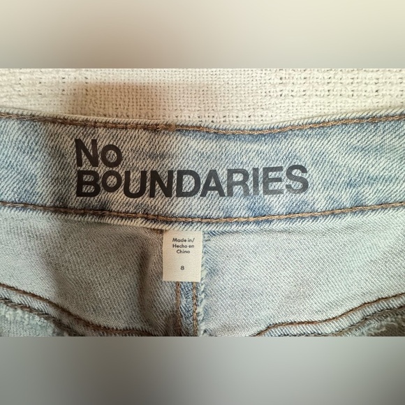 No Boundaries Denim Blue Women's Jean Shorts - Picture 5 of 8